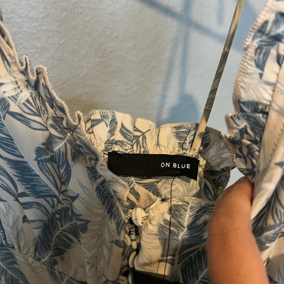 Womens Palm Print Midi Dress Medium Blue White Tropical Leaf Button Up Vacation - Picture 4 of 14